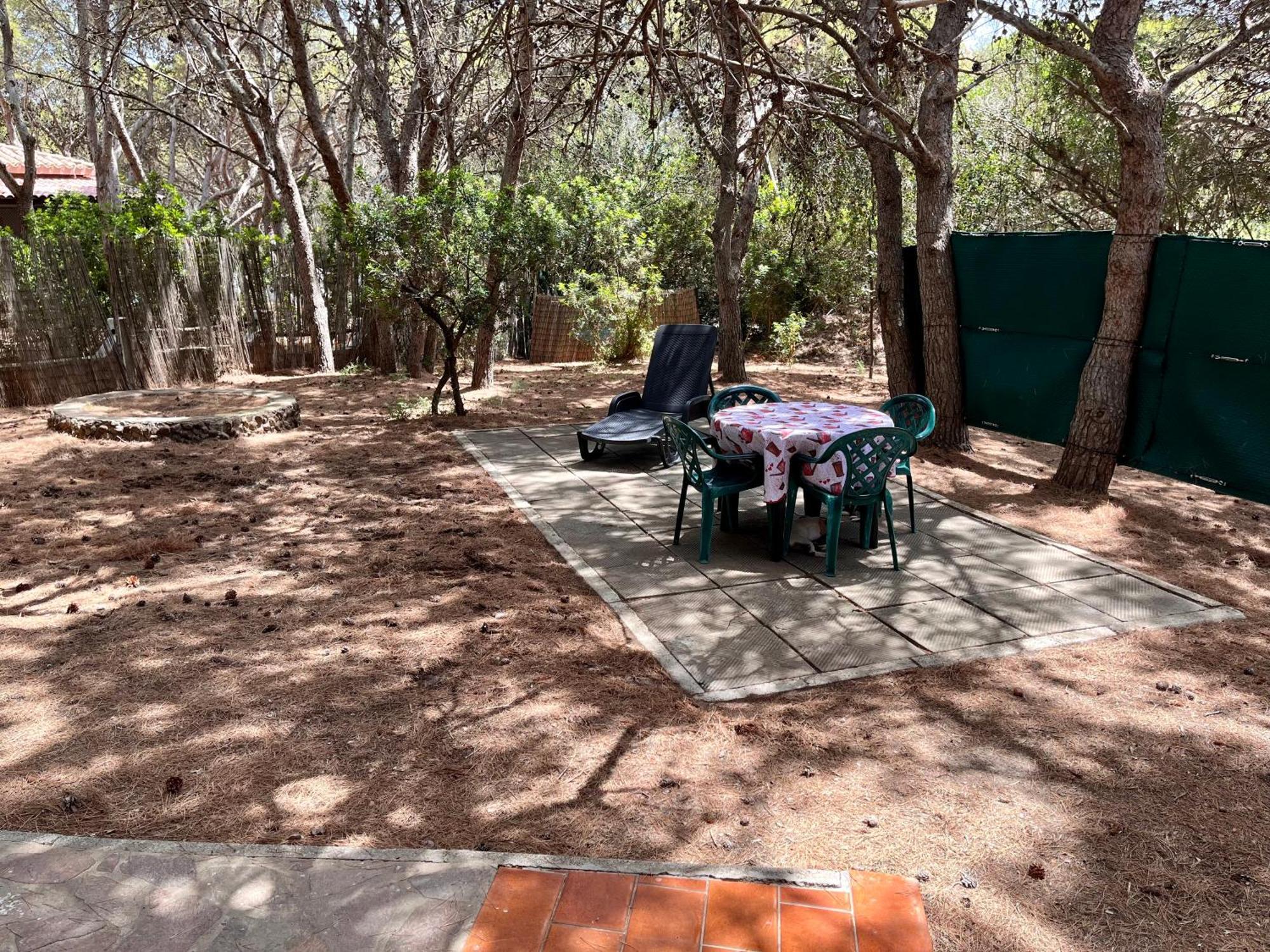 Rustico Porto Pino 30 Mt Dalla Spiaggia Exterior photo